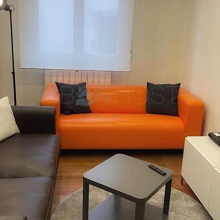 Vivienda Turistica Urbana En Santuchu, Comoda, Funcional Y Con Parking Bilbao Exteriör bild